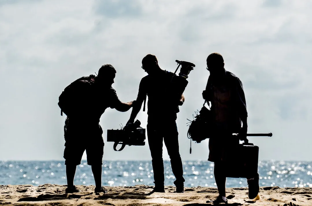 汽车电瓶与轮胎日常保养对车辆安全性能的影响分析