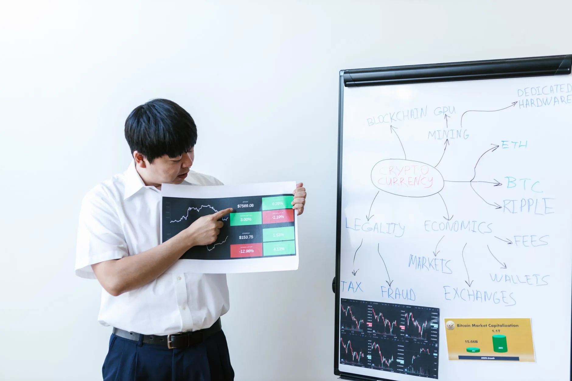 重庆汽修厂冬季机油选用要点与常见误区解析